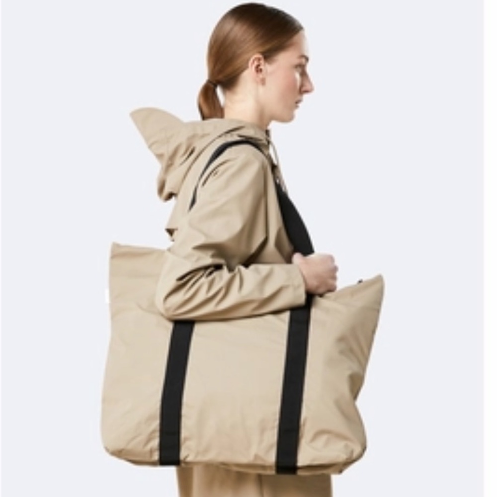 Rains Tote Bag in Beige